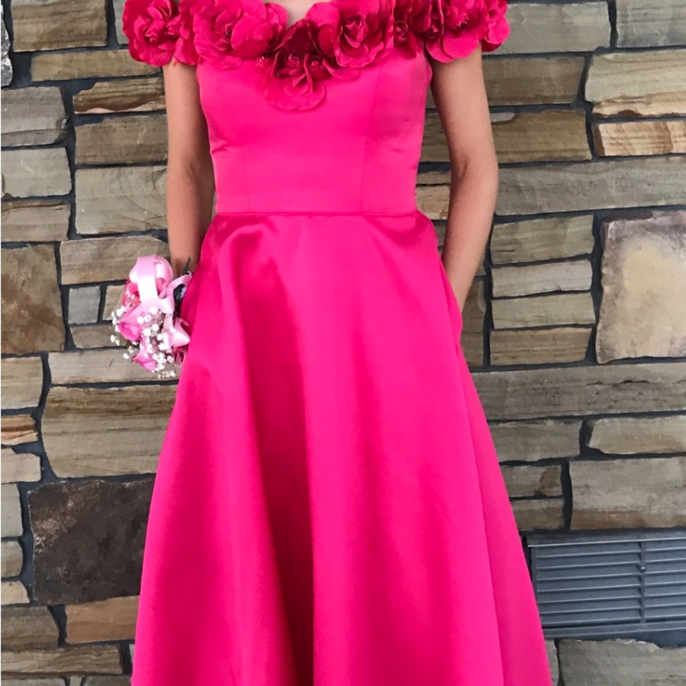 Elegant Pink Floral Dress